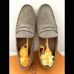 Tod's City Gommino driving shoes loafer in Suede